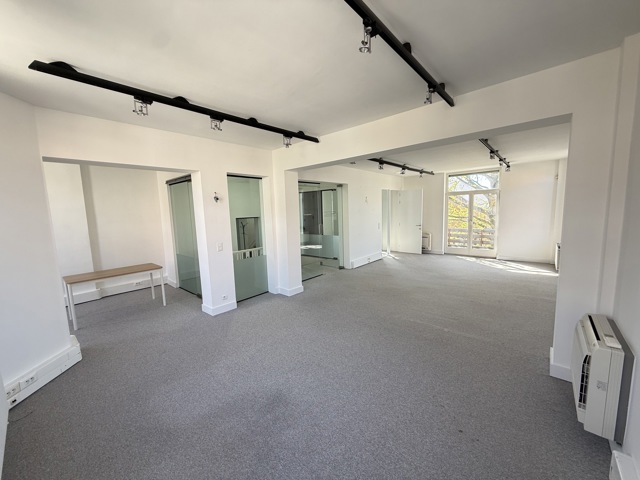 Immeuble de Bureau à vendre à Auderghem