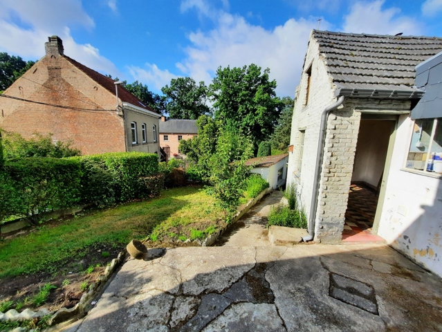 Maison 2 chambres avec beau jardin