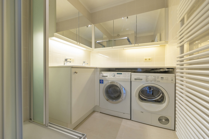 Splendide Appartement 3 Chambres + bureau