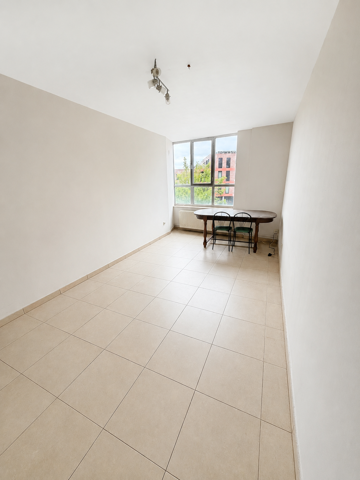 Hertshage 77/16 - Studio lumineux et fonctionnel