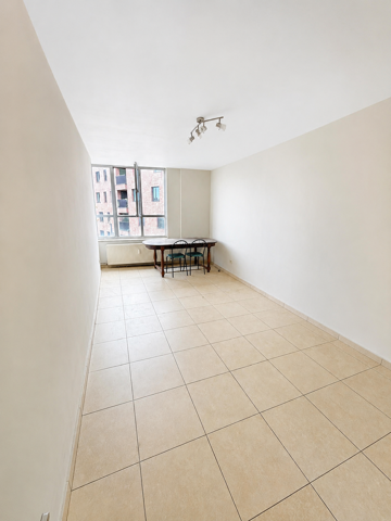 Hertshage 77/16 - Studio lumineux et fonctionnel