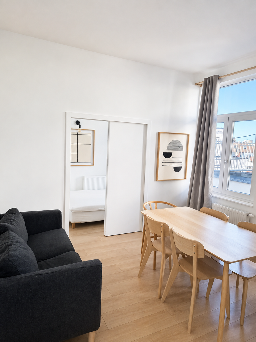 SAMEDI 8 - Joli et lumineux appartement une chambre