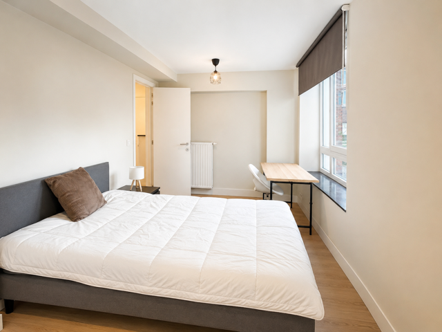 Trône 12 - Chambre - Colocation haut de gamme