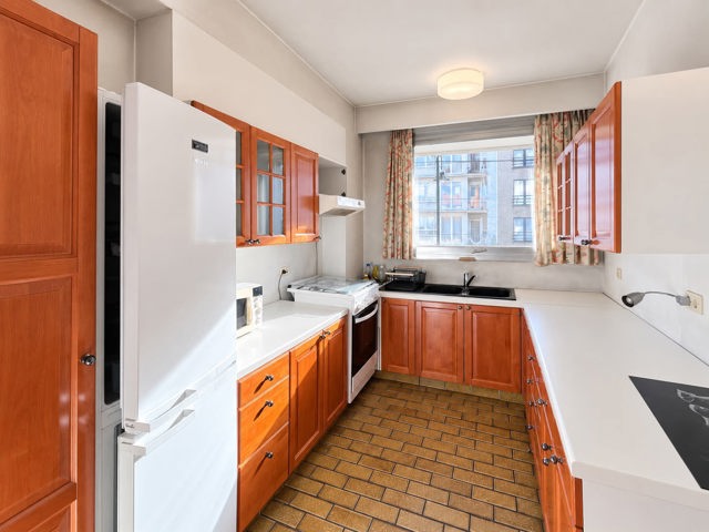 SARRIETTE 30 - Duplex à recomposer - Jardin et garage