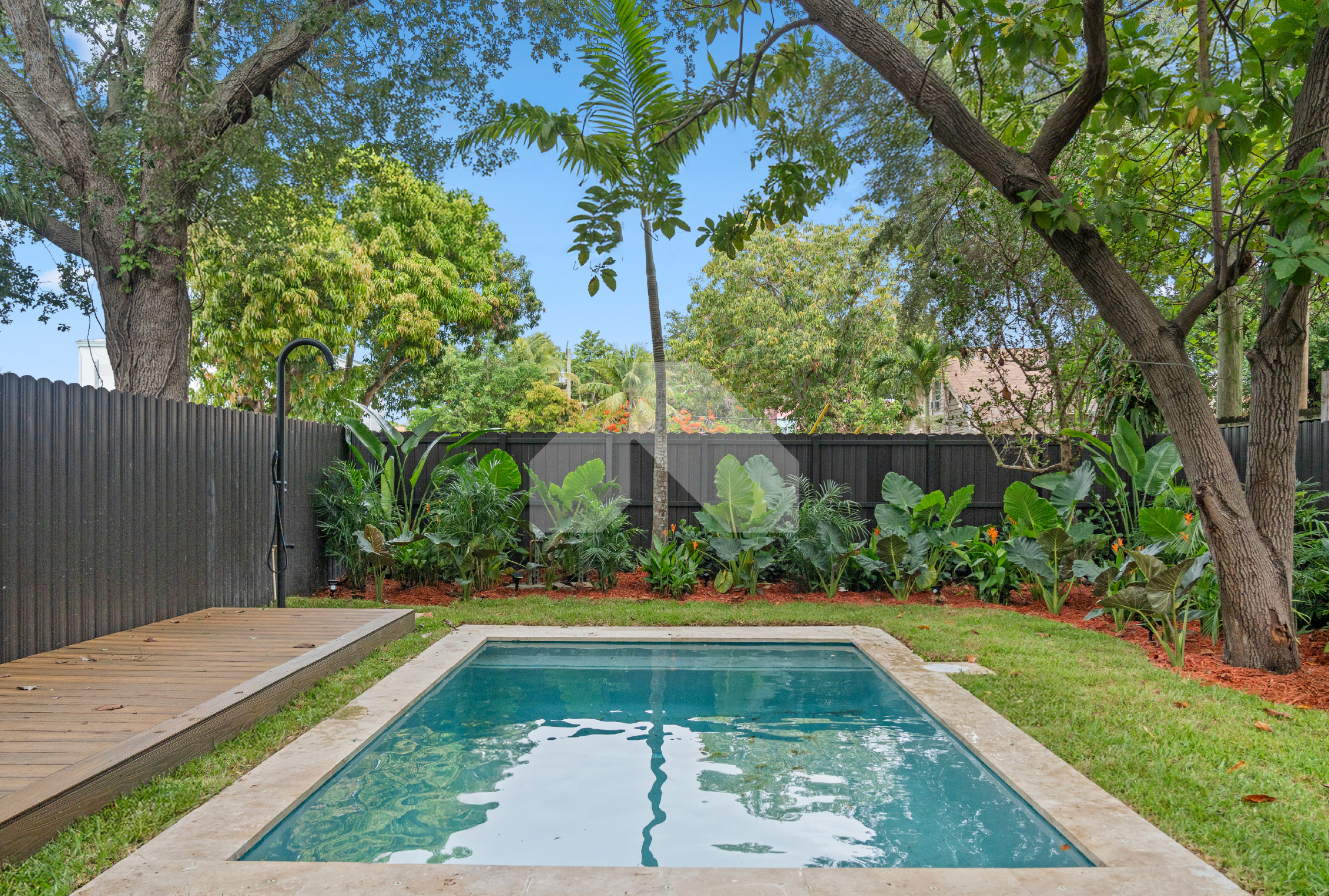 Gardens on the Roads 1012