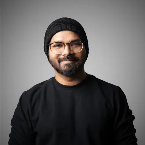 Saurabh Chakradhari, Head of Webflow development · Aerospace engineer at Everything Deep Tech