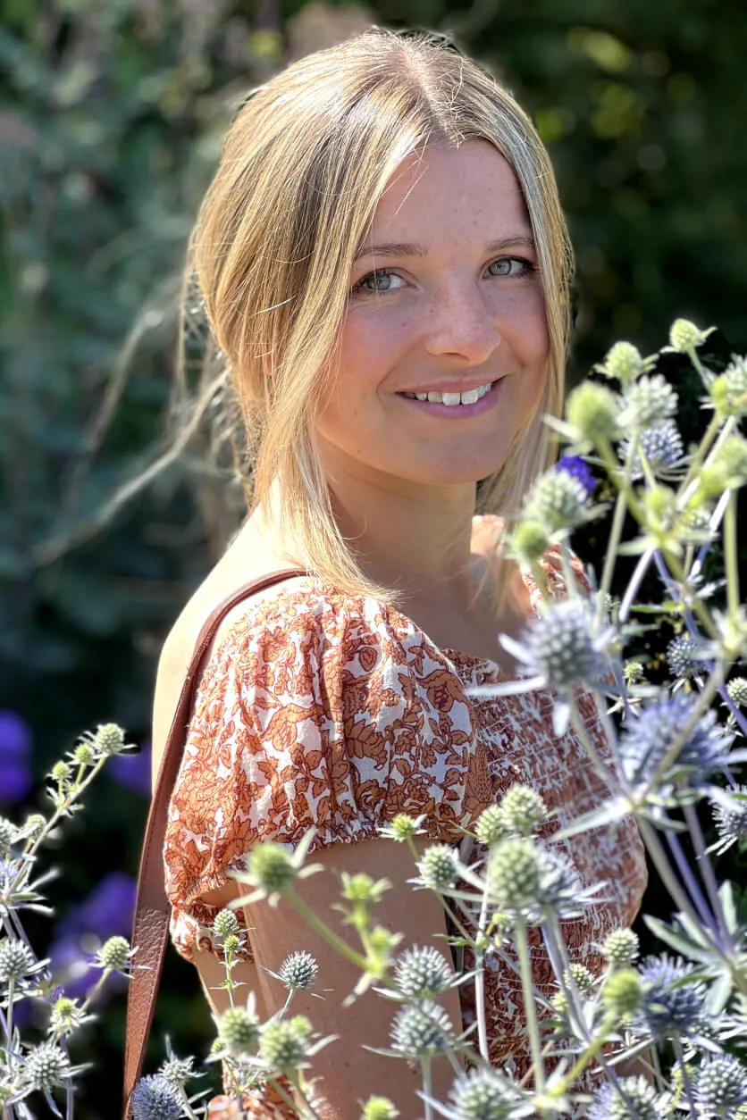 A photo of a Jessie Bayliss a blond girl who's website this is