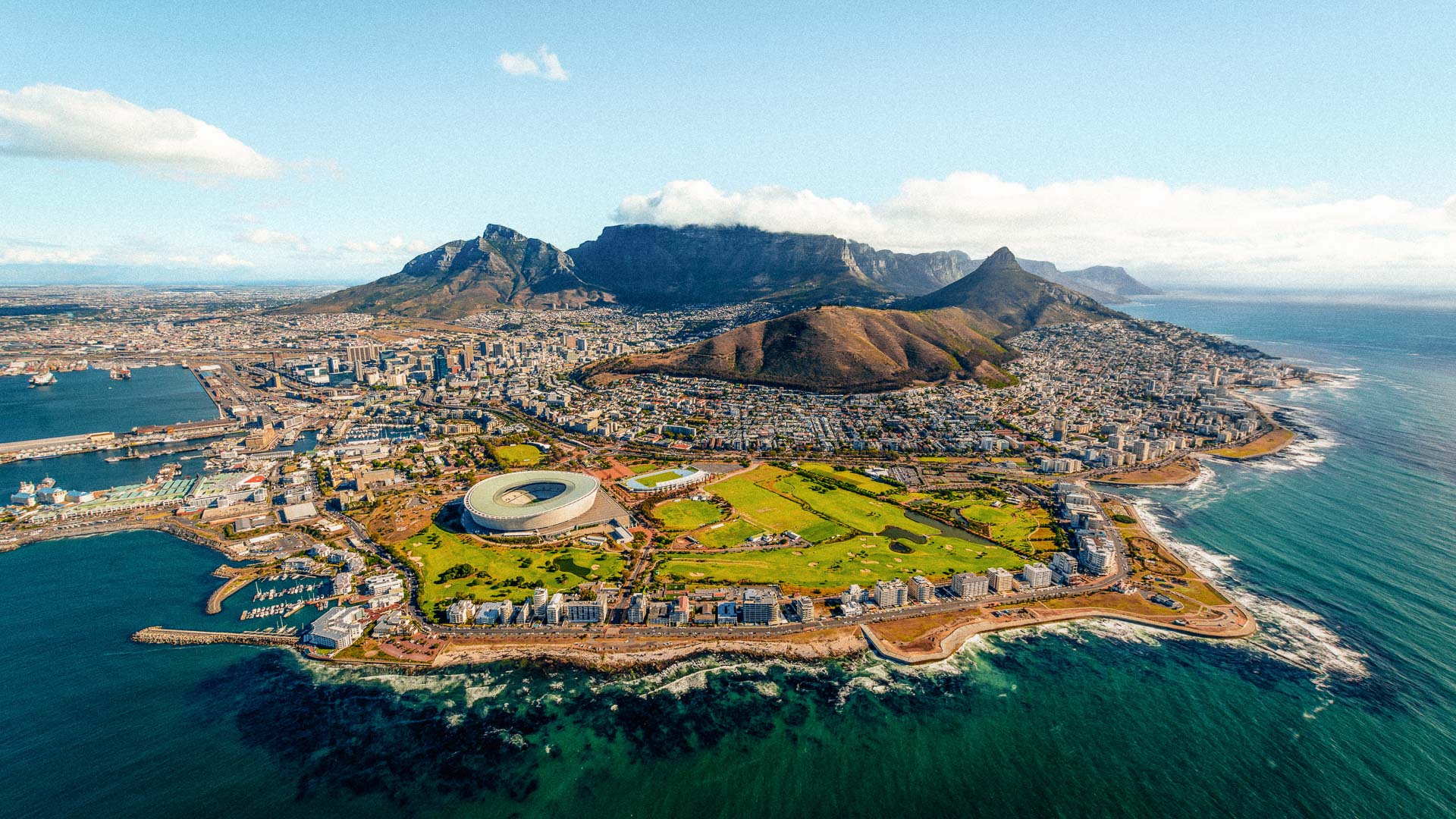 Kapstadt V&A Waterfront bei Nacht, Südafrika