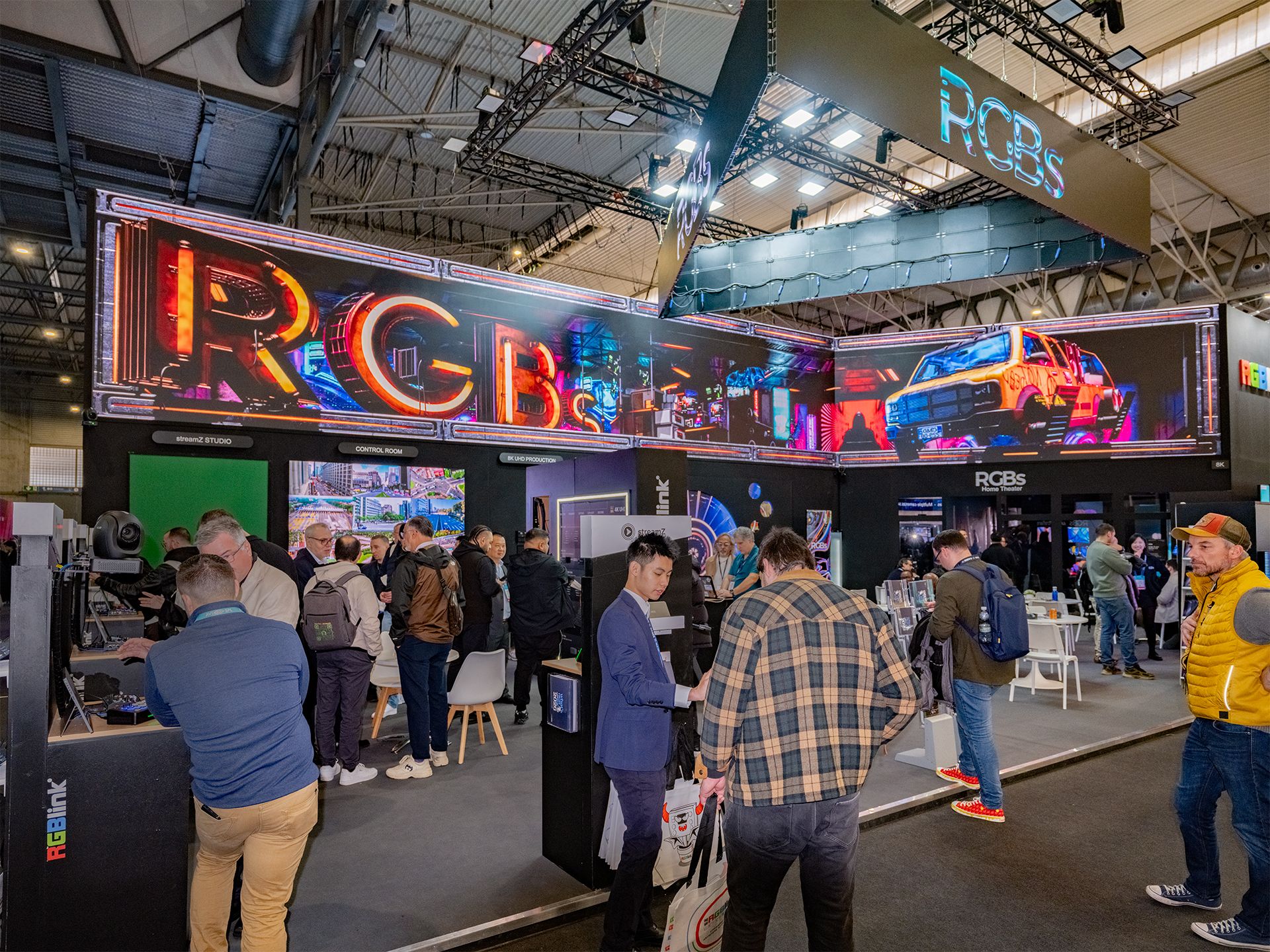 RGBshine Demonstrates Application-Driven LED Display Solutions in Barcelona