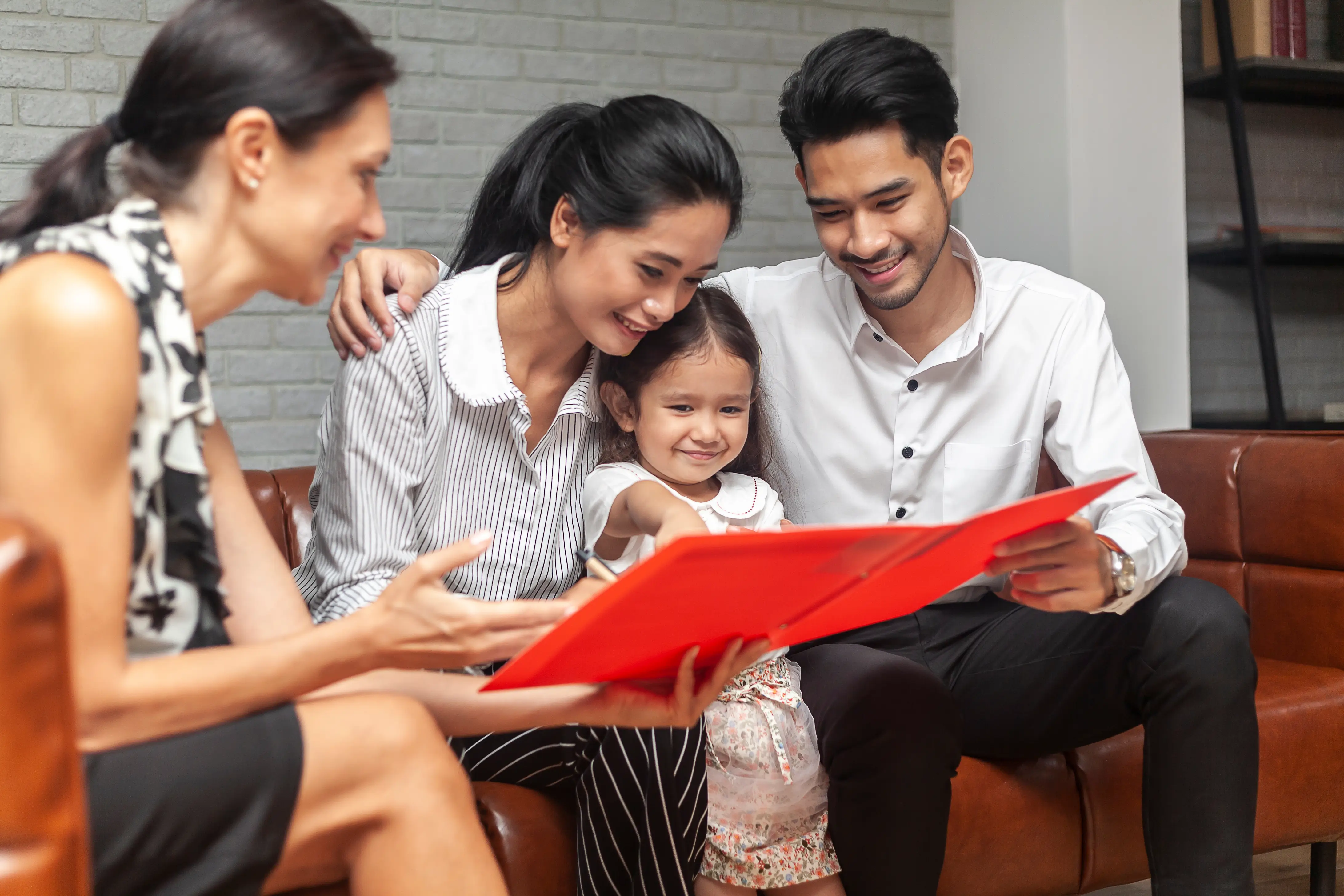 Navigating Trusts for Minors: A Comprehensive Guide by a Mississauga Estate Lawyer