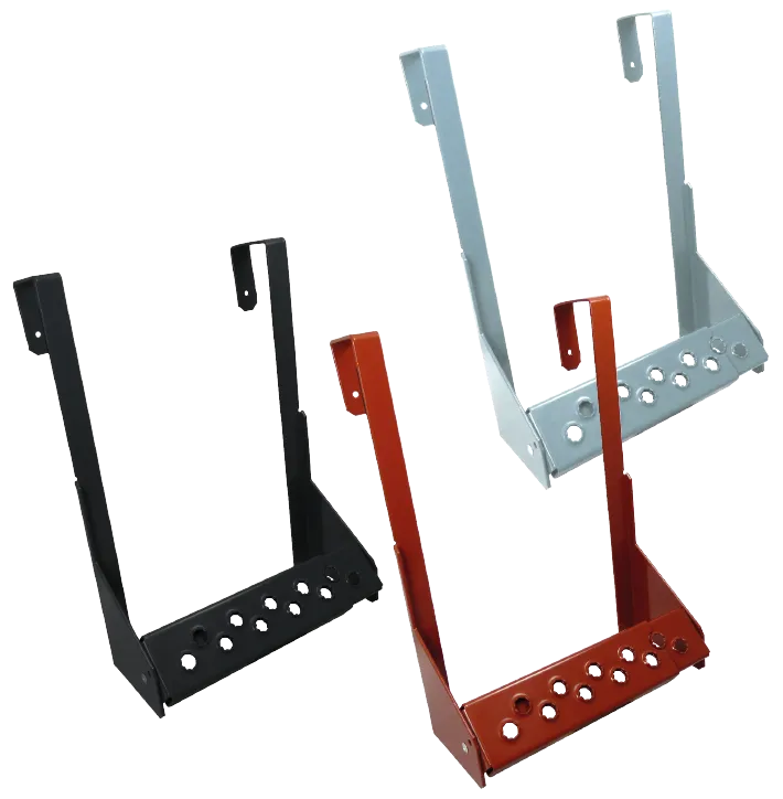 Adjustable roof step