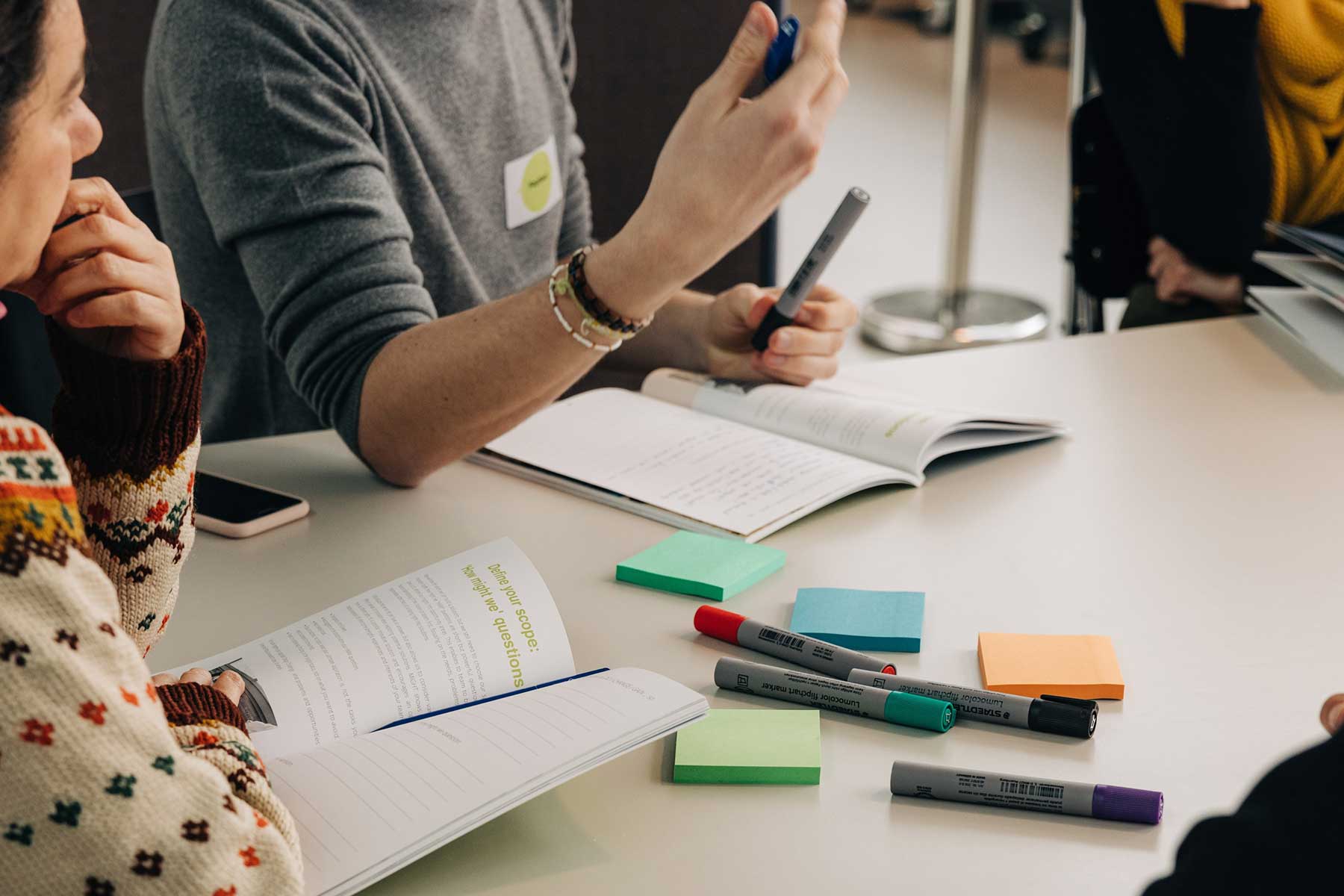 An idea is often where it all begins. But between that first idea and a successful business lie courage, perseverance, doubts, setbacks – and countless decisions.
