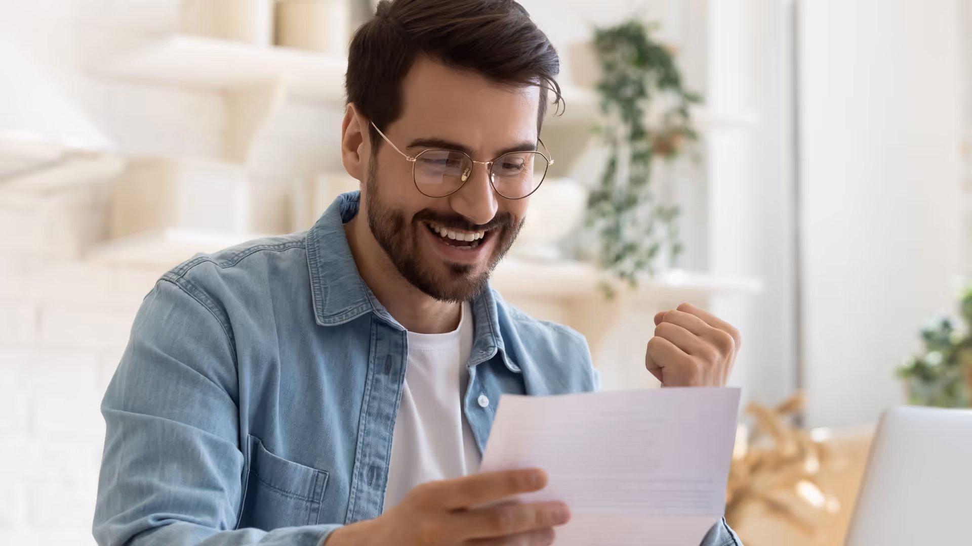 How Does Title Insurance Help Lenders?