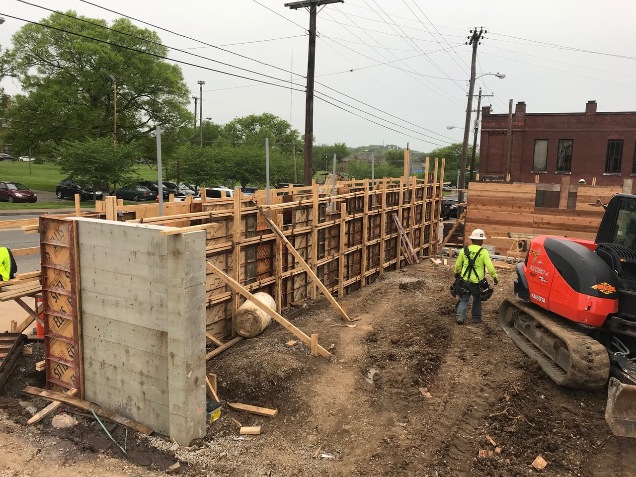Board-formed concrete walls unveiled