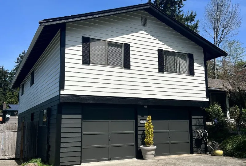 (AFTER) Stunning Black and White Exterior Painting Project in Bellevue, WA - Copy-min