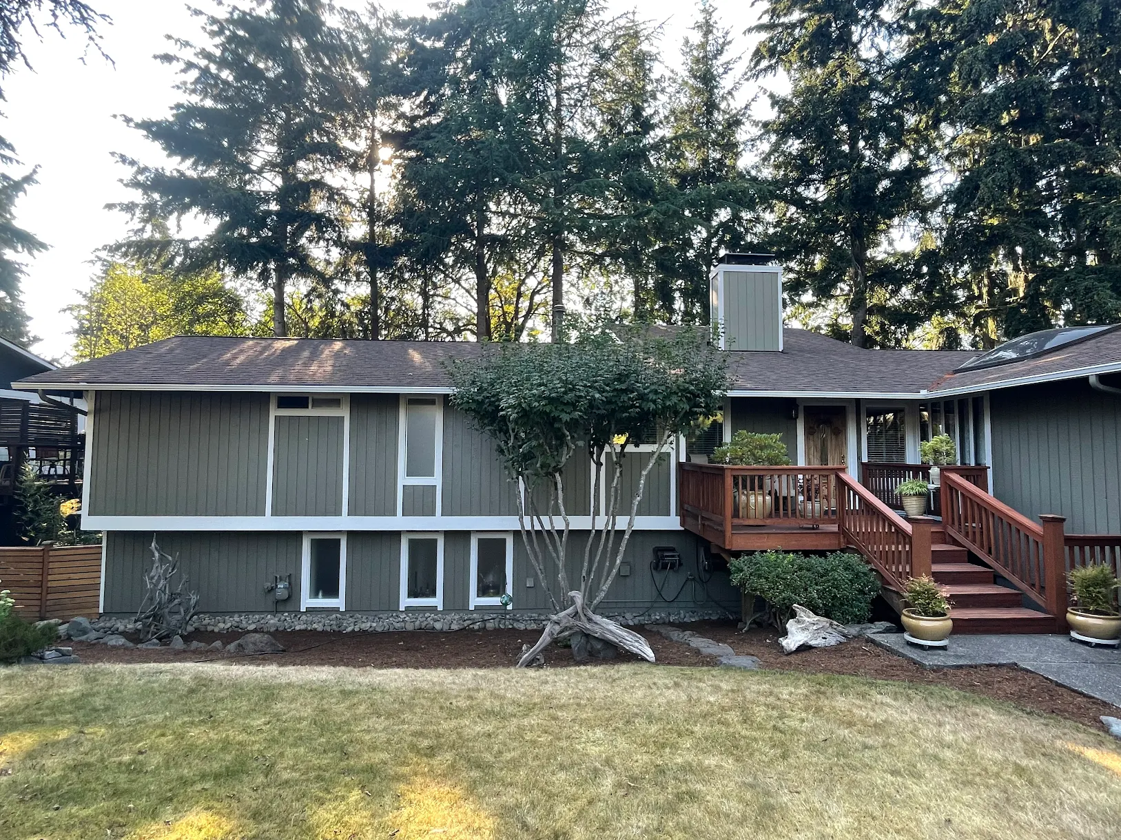 Lev Elkin - HELLO PAINTING REVIEW