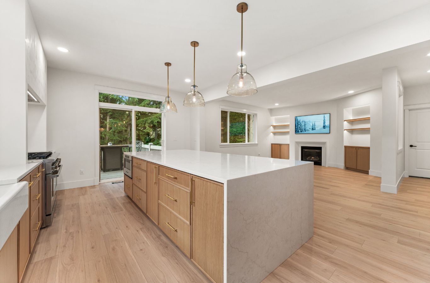 A NEW DAY Construction expert upgrading a kitchen in Mercer Island, WA, emphasizing modern design, functionality, and the benefits of working with local remodelers.