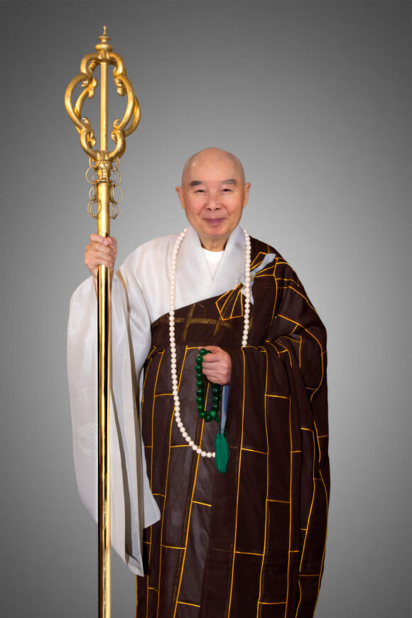 Venerable Master Chin Kung, the revered and honored teacher