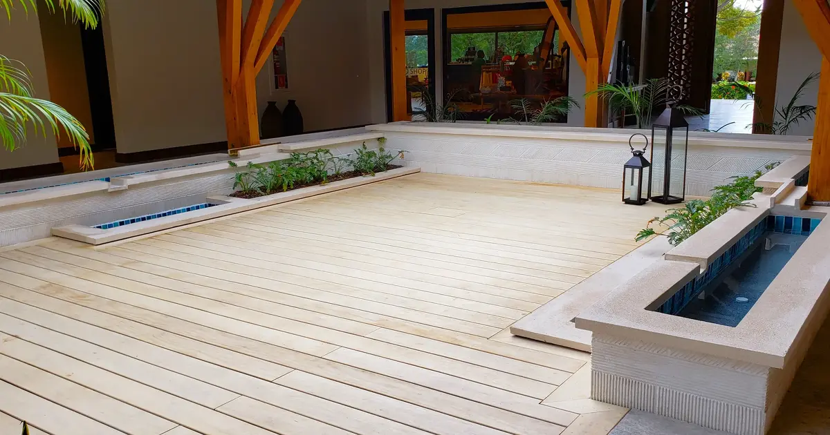 Proyecto de remodelación de áreas comunes de lujo.