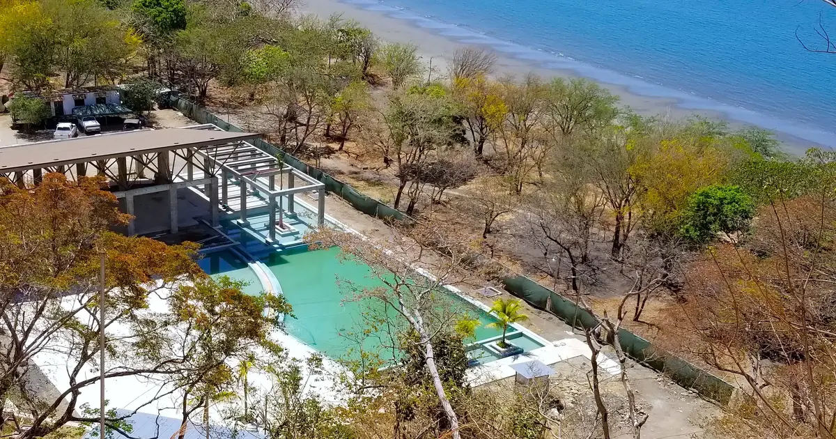 Proyecto de piscina para hotel en Costa Rica.