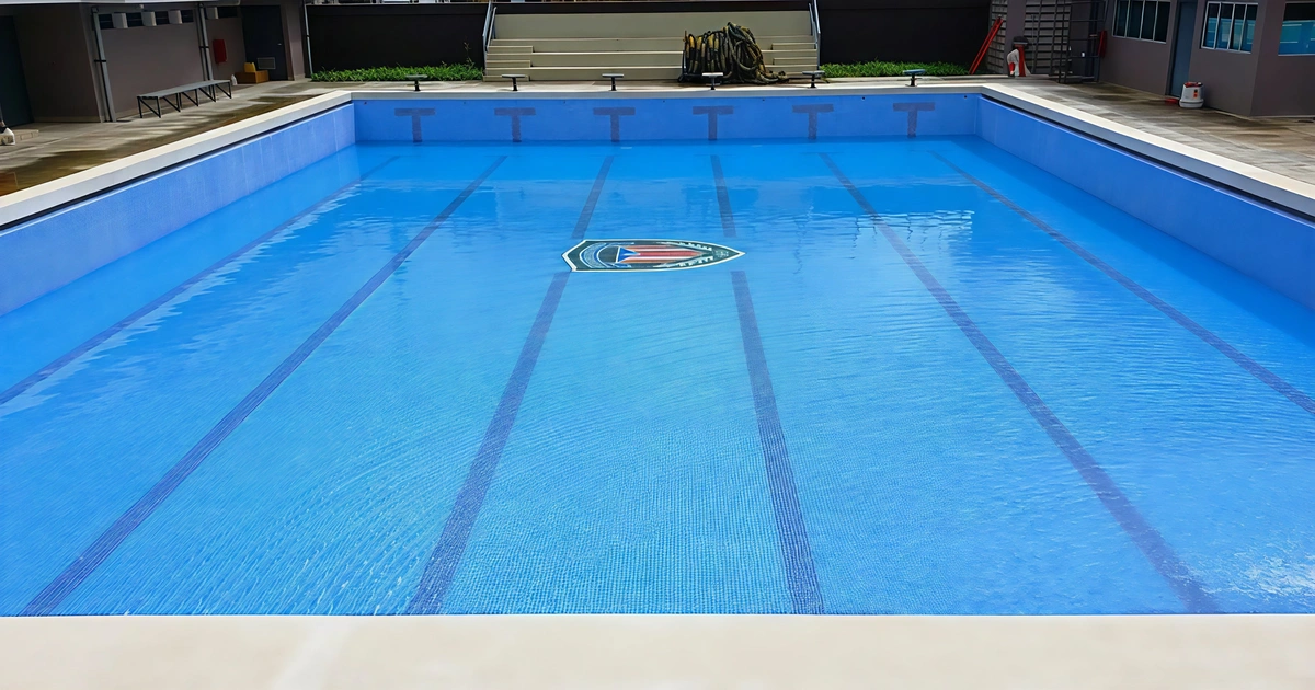 Renovación de piscinas: cambios de acabado, equipos y filtración