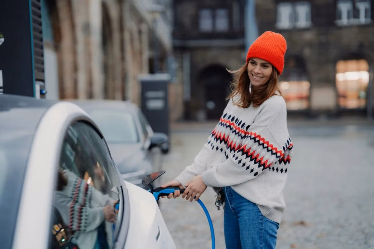 Tout savoir sur les bornes de recharge pour les parkings en foncière et tertiaire
