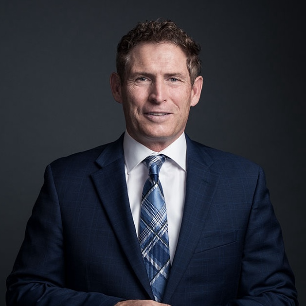 Steve Young headshot