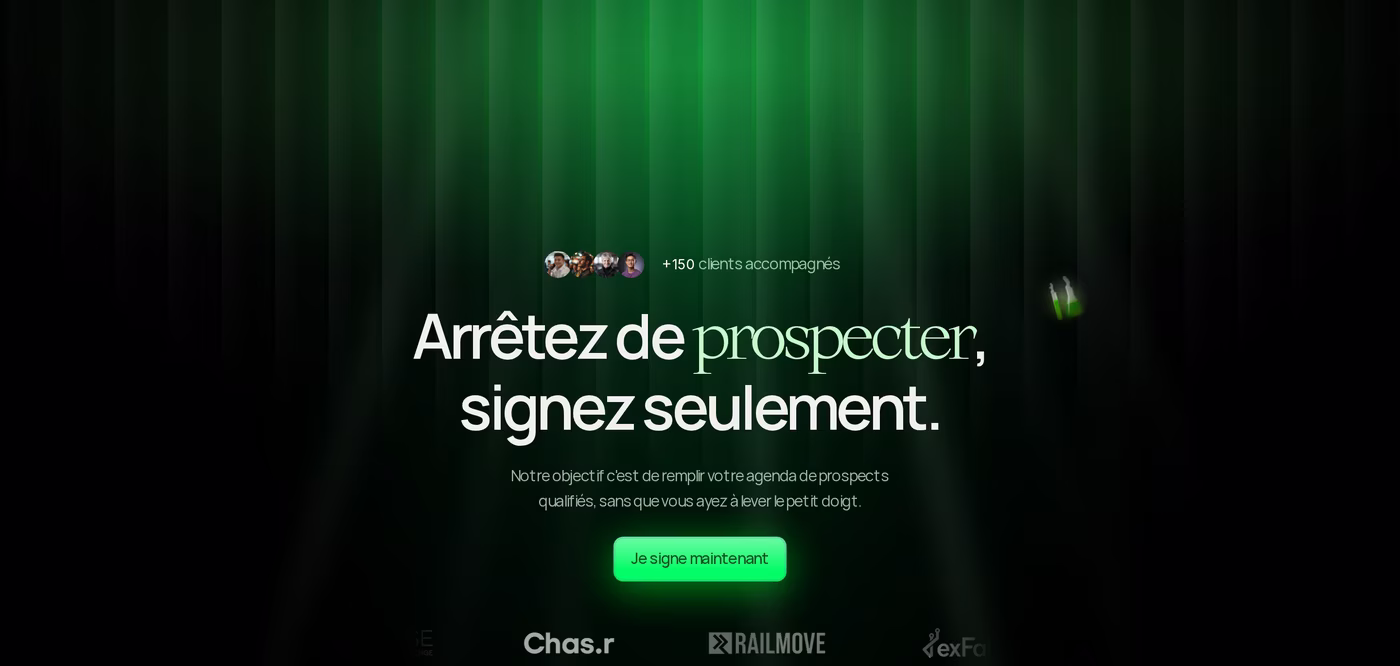 Aakize homepage promising a calendar of qualified prospects, with a counter reading over 150 clients