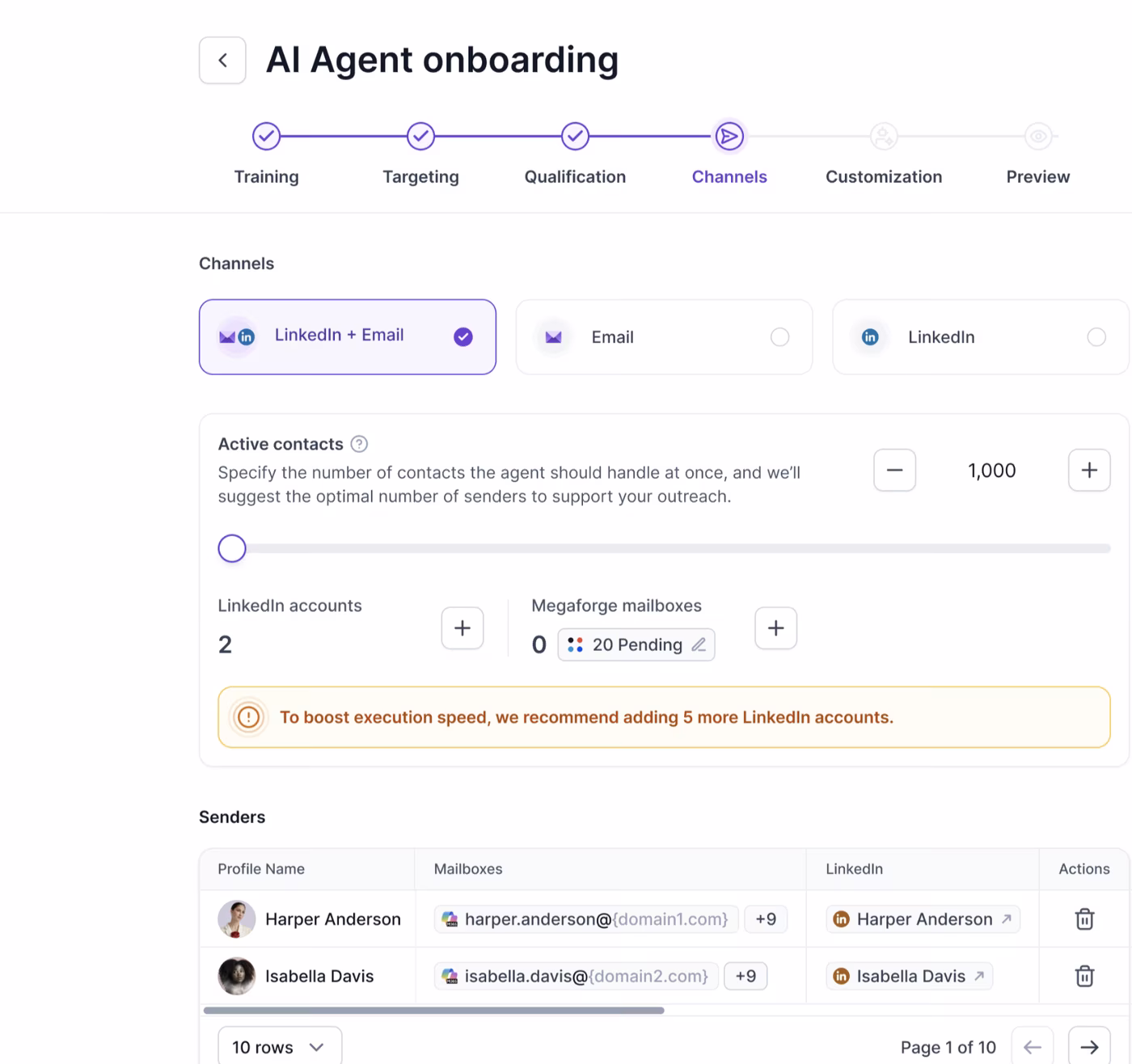 Agent Frank onboarding screen in Salesforge with LinkedIn + Email selected, 1,000 active contacts, 2 LinkedIn accounts, and 20 pending Megaforge mailboxes