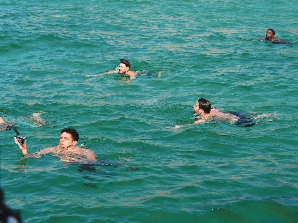 2 people from DailyDev posing