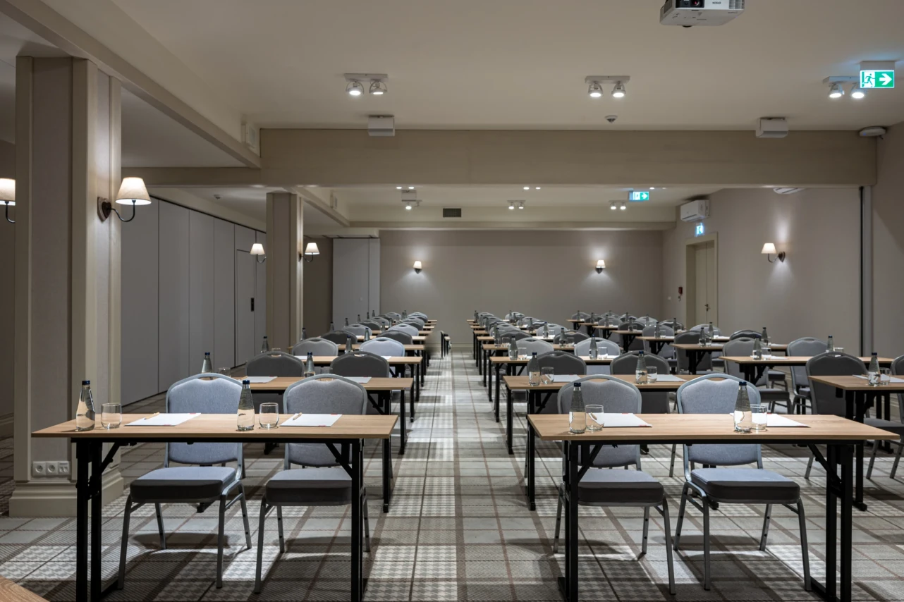Sala konferencyjna w układzie teatralnym w Aries Hotel & SPA Szczyrk