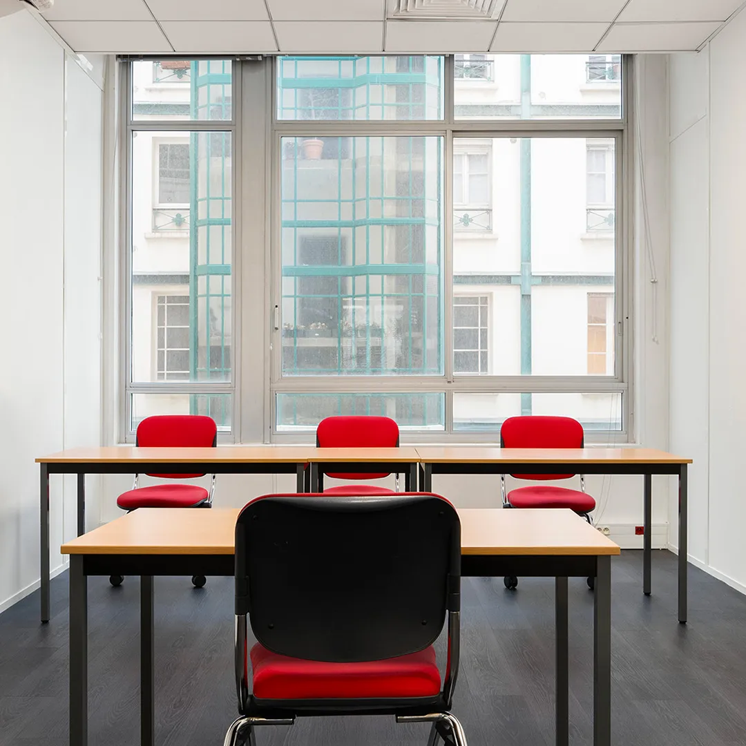 Paris competition room rental