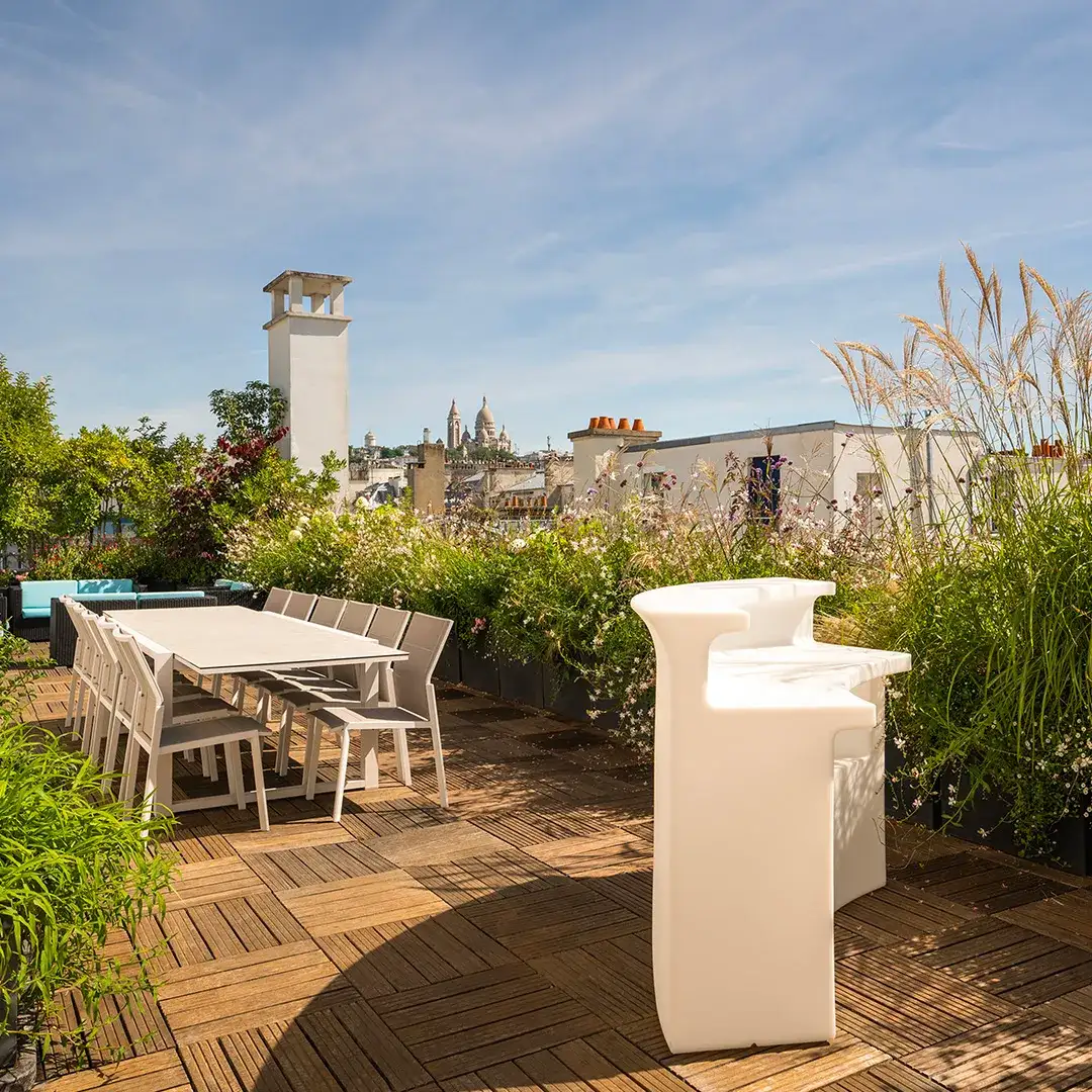 Rooftop location seminar Paris