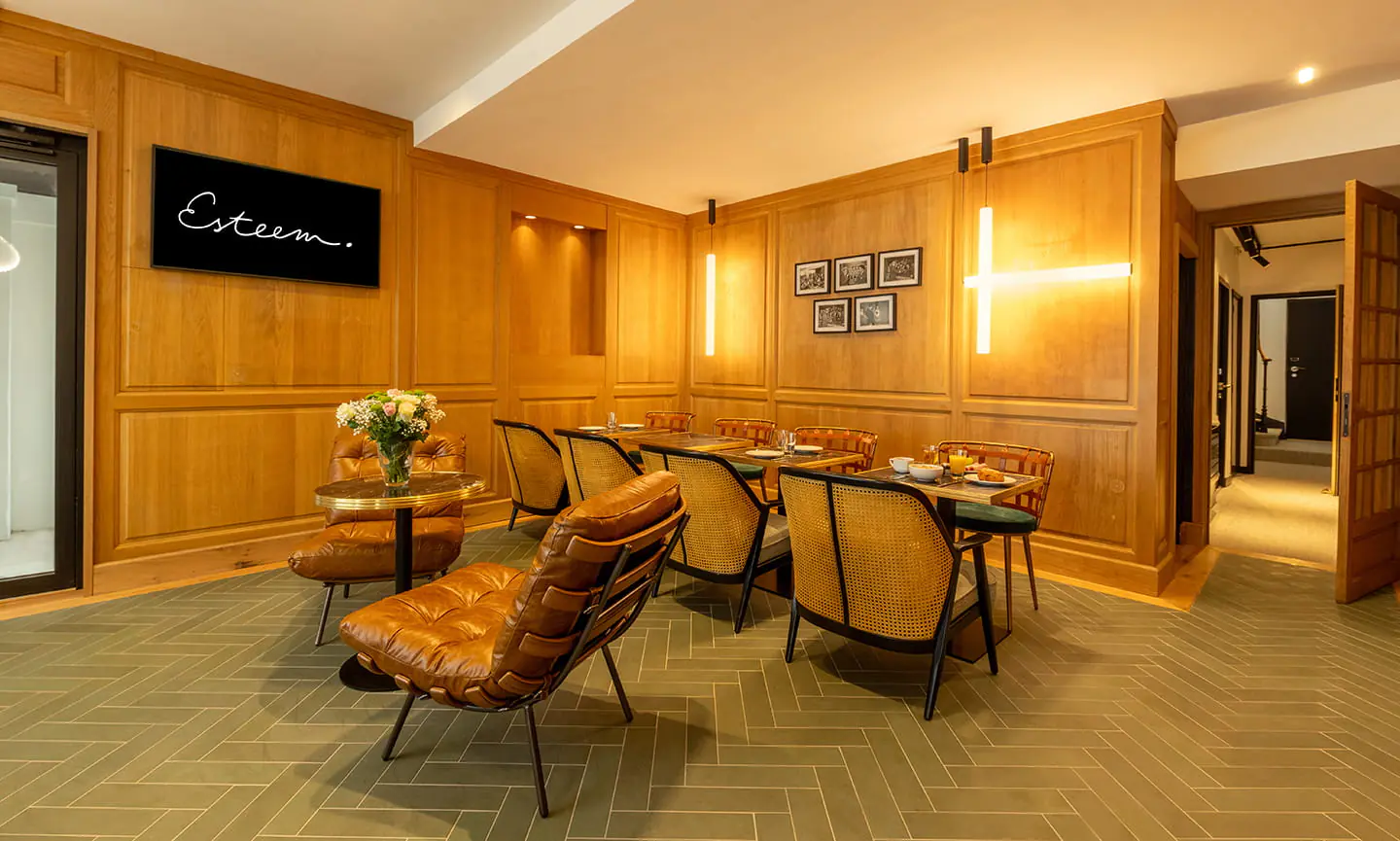 Salle du petit-déjeuner, hôtel Esteem Tour Eiffel