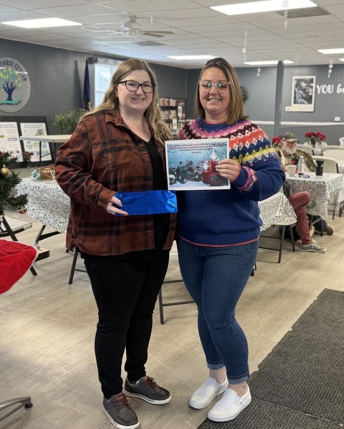 Diamond Makes $3K Donation