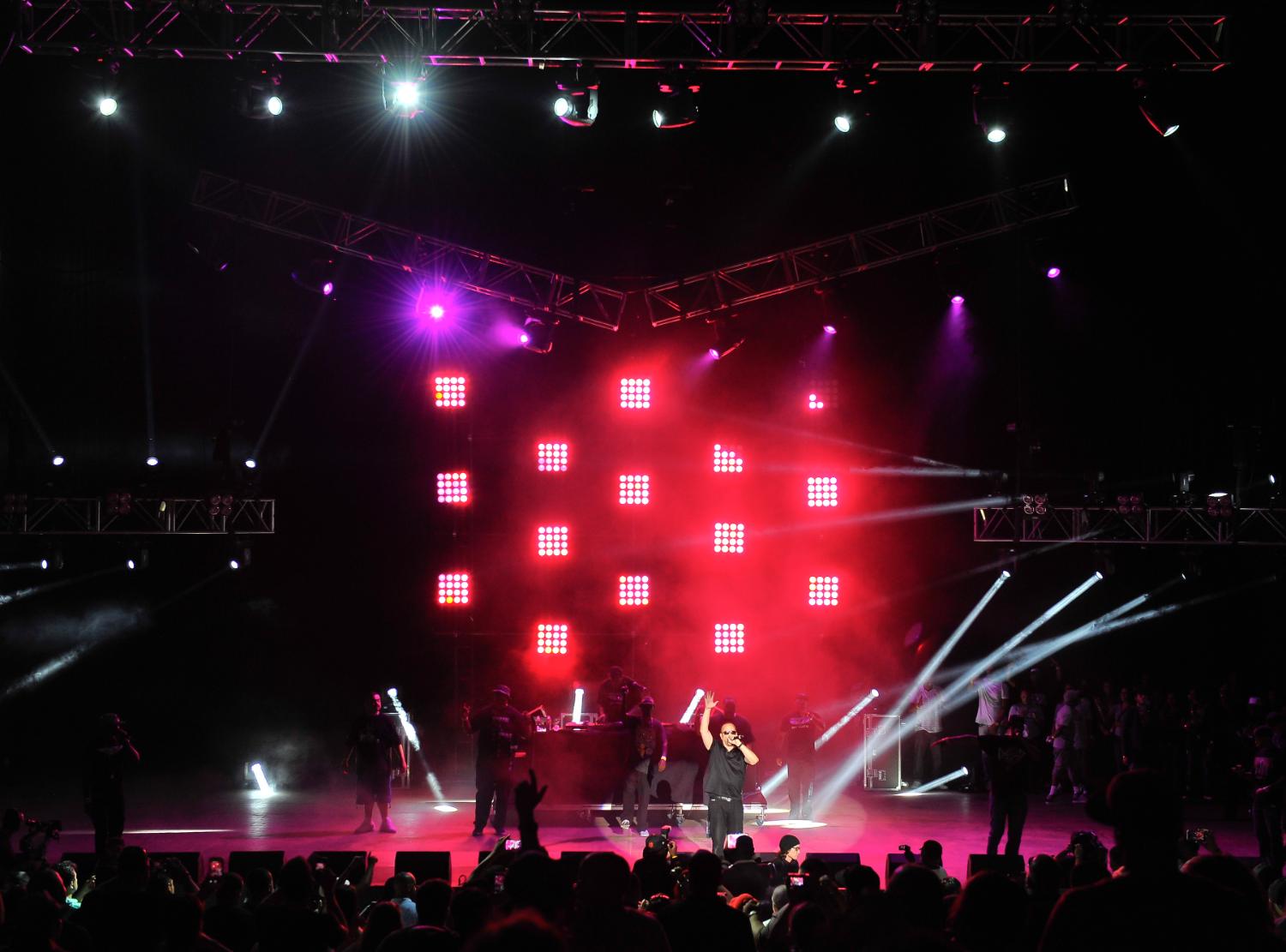 Concert pyro finale by Impact