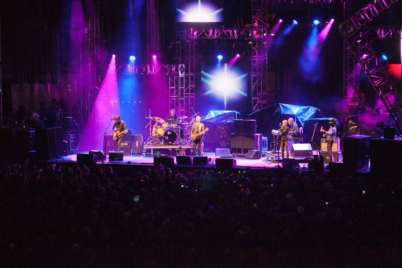 Live headliner concert sound and production by Impact