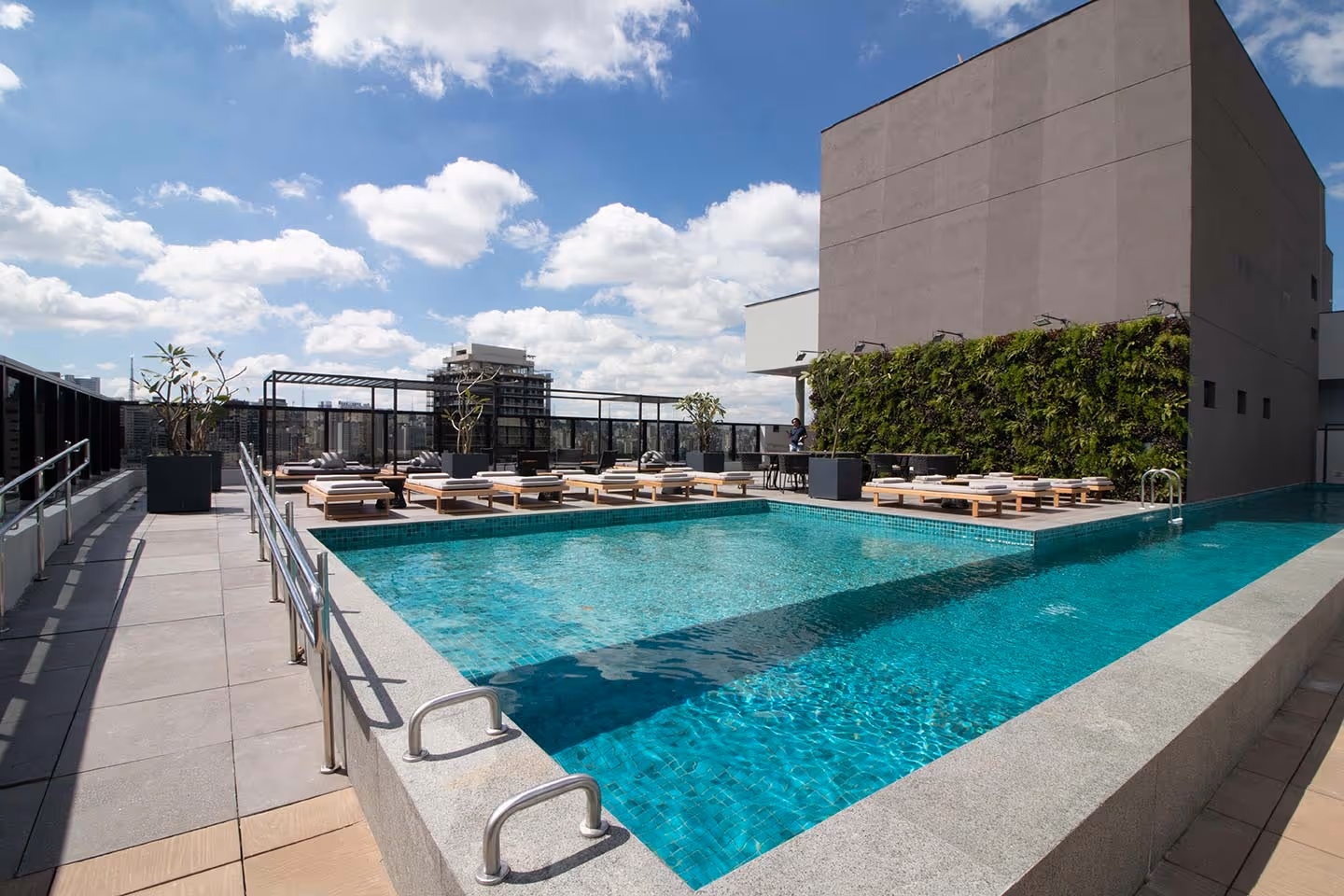 Piscina - Área de lazer rooftop