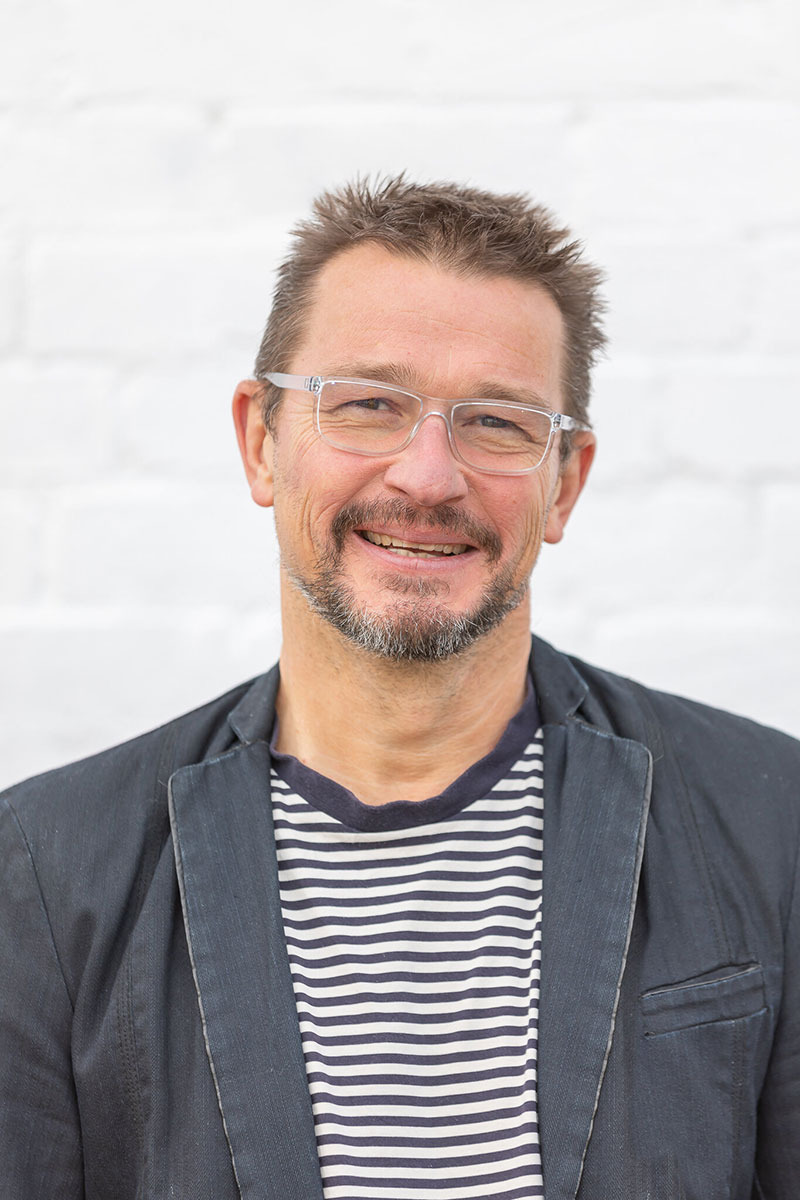 Osteopath Jonathan Lloyd Paine