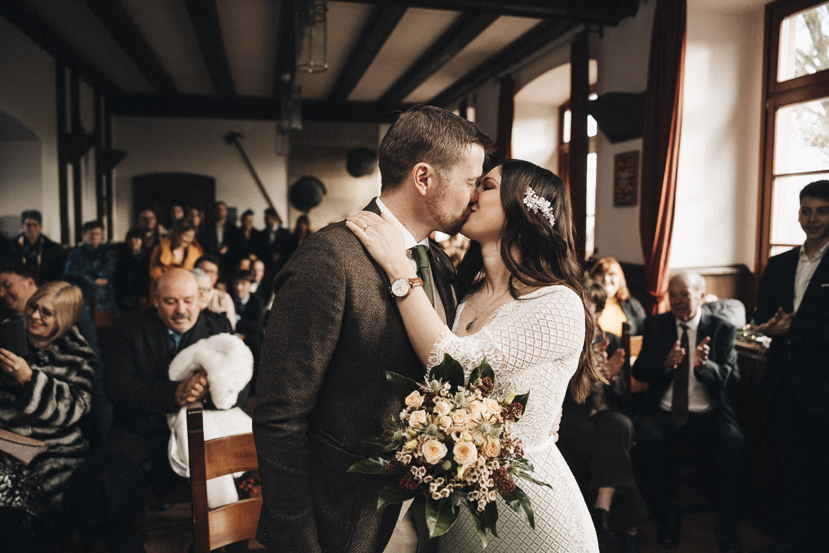 Hochzeitsfotografie Würzburg steinburg winterhochzeit – Aufnahme 051