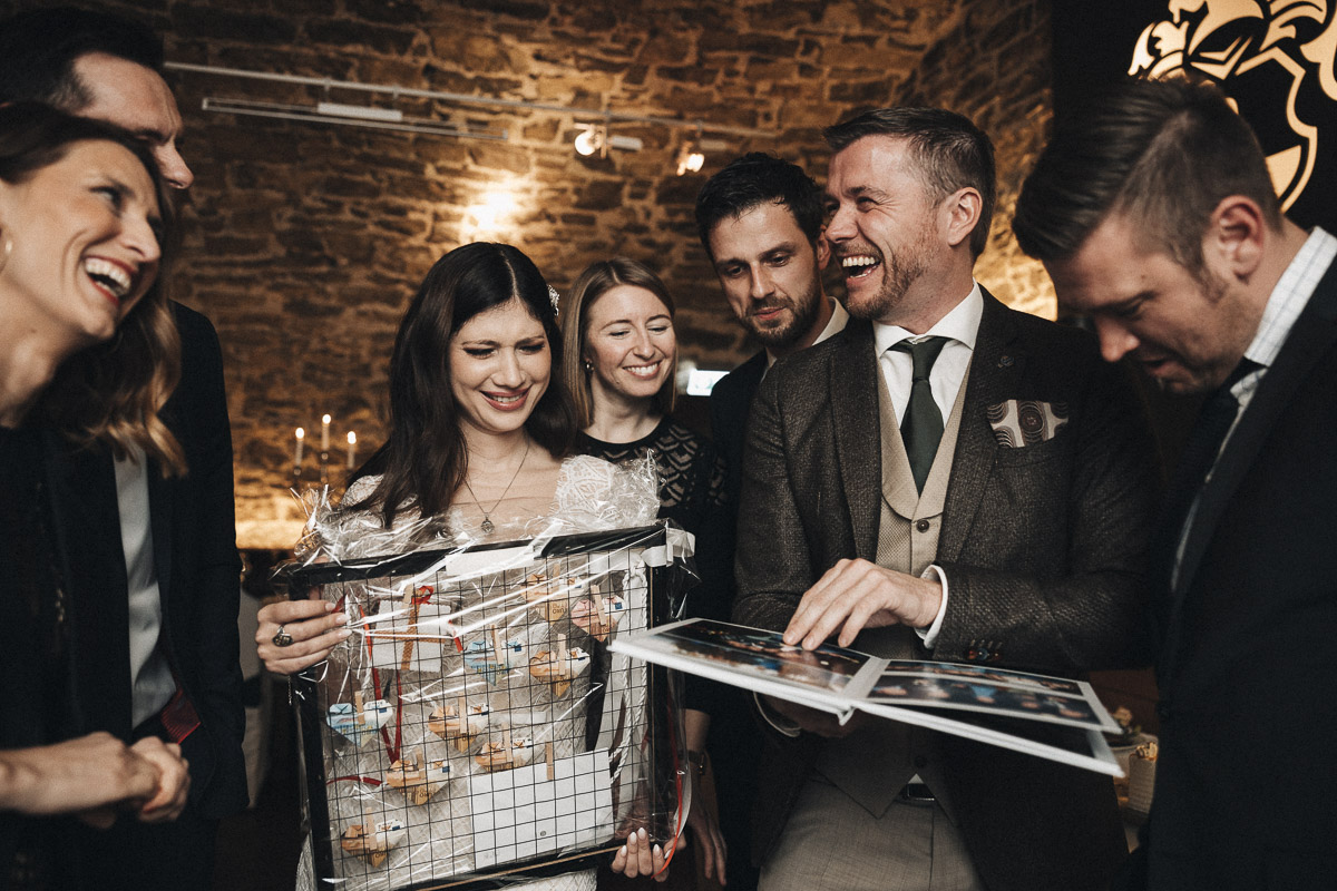 Hochzeitsfotografie Würzburg steinburg winterhochzeit – Aufnahme 183
