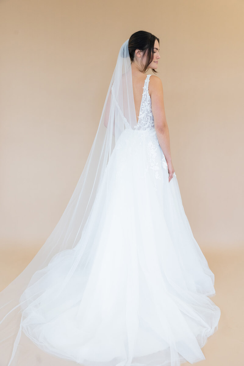 Veil from the 2023 Soleil collection