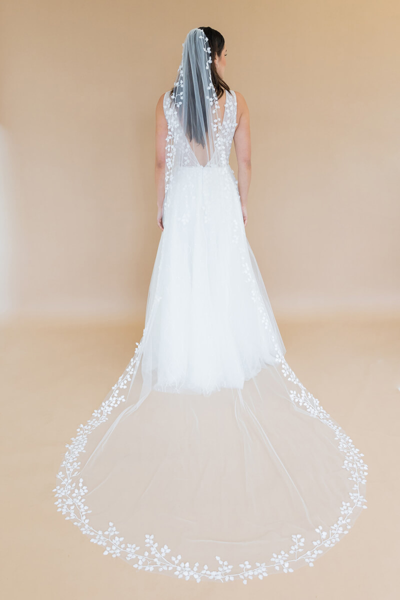 Veil from the 2023 Soleil collection