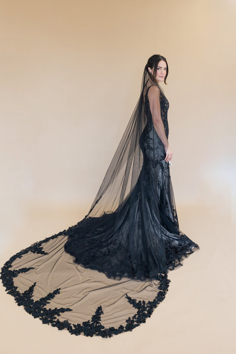 Veil from the 2023 Soleil collection