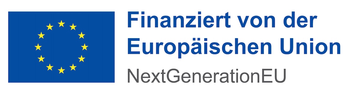 Logo der Europäischen Union bestehend aus der EU-Flagge (zwölf goldene Sterne auf blauem Grund) und dem rechts daneben stehenden Text „Finanziert von der Europäischen Union“ sowie dem Schriftzug „NextGenerationEU“ darunter.
