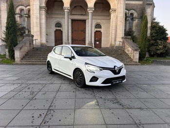 Photo RENAULT CLIO V 2019