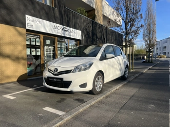 Photo TOYOTA YARIS 2012