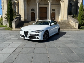 Photo ALFA ROMEO GIULIA 2017