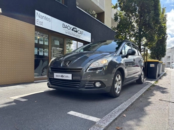 Photo PEUGEOT 5008 2012