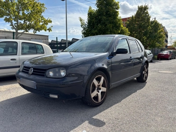 Photo VOLKSWAGEN GOLF 2001